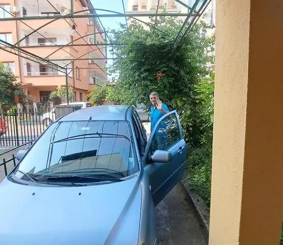 Πανσιόν Family California Πριμόρσκο